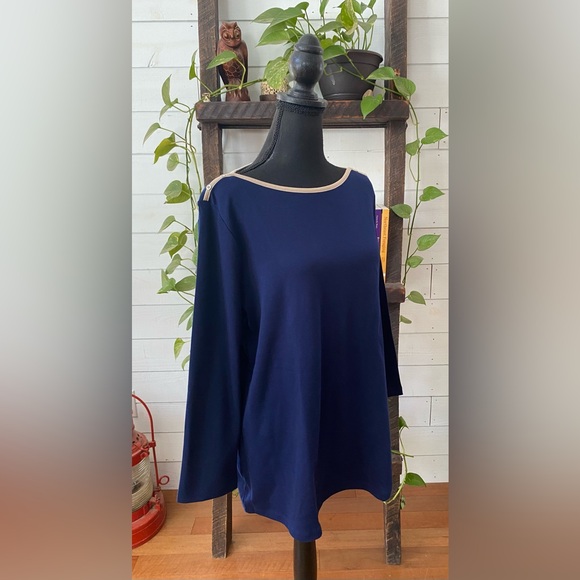 Kim Rogers: Navy Blue and Brown Boat Shirt - Picture 7 of 17